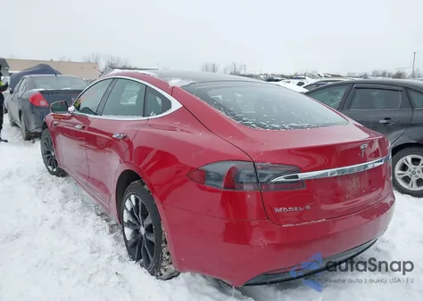 2018 Tesla Model S 100D/75D/P100D из США, поврежденный, VIN 5YJSA1E26JF281732